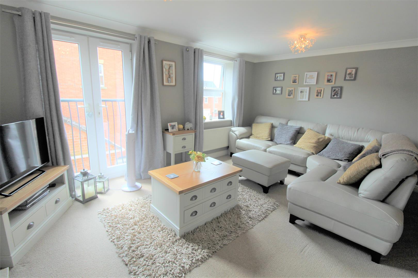 Moreton Place, Scholar Green, Stoke-On-Trent